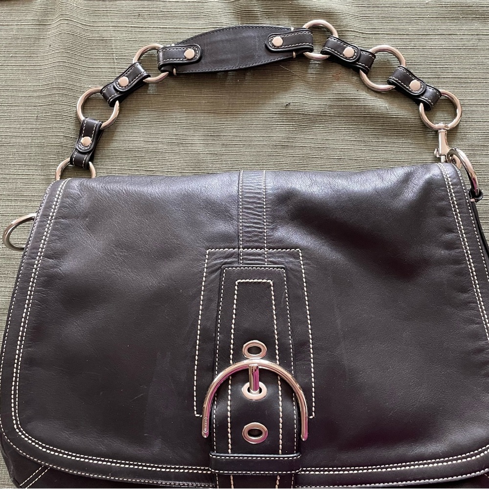 Coach large leather black bag no k0682-10582